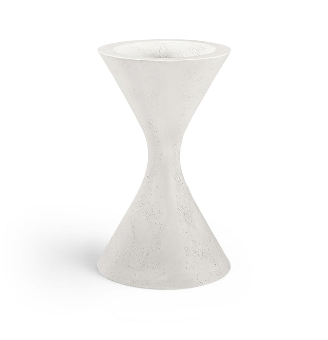 Vessa - Indoor / Outdoor Concrete Planter