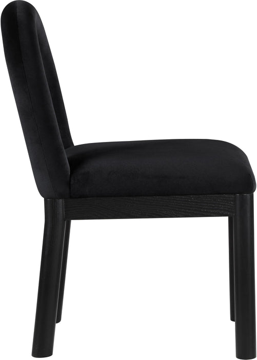 Conrad - Velvet Dining Chair With Black Legs