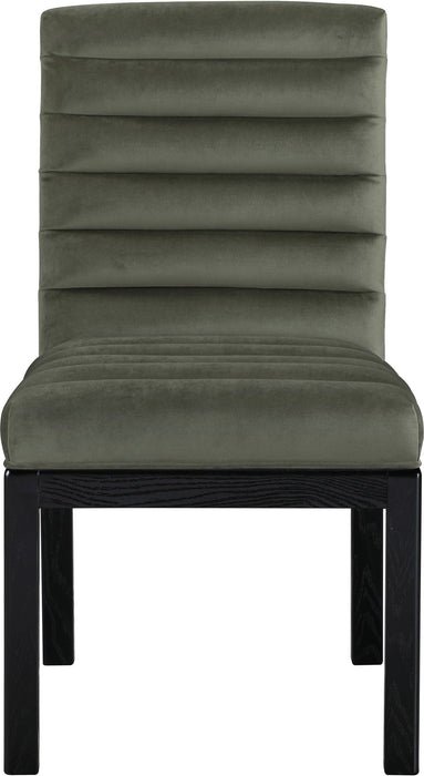 Evelyn - Dining Chair With Black Legs