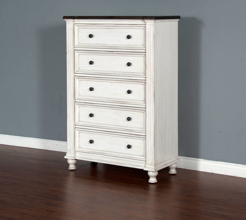 Carriage House - Chest - White / Dark Brown