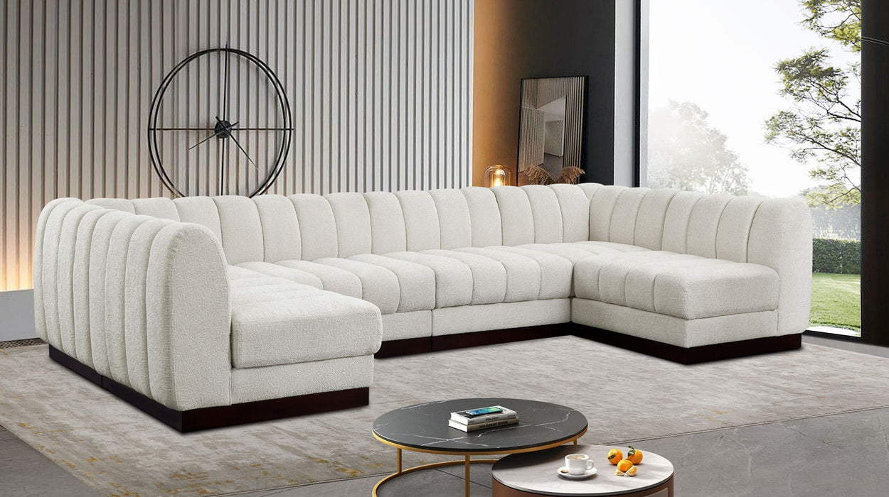 Quinn - 6 Piece Modular Sectional