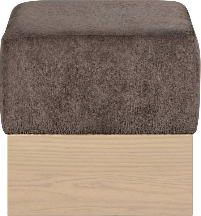 Havre - Ottoman / Stool With Natural Base