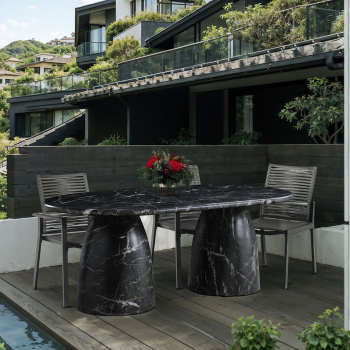 Cosenza - Concrete Dining Table