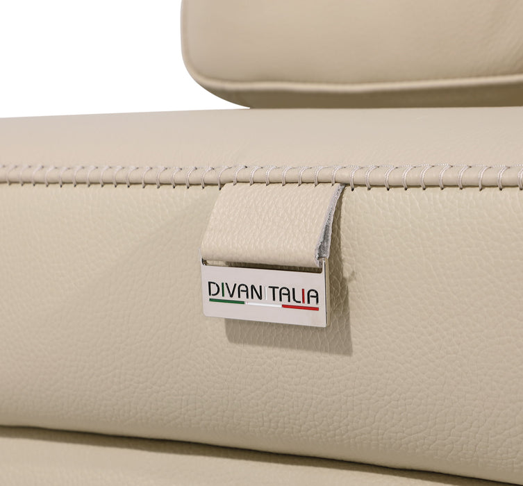 1126 - Power Reclining Sectional