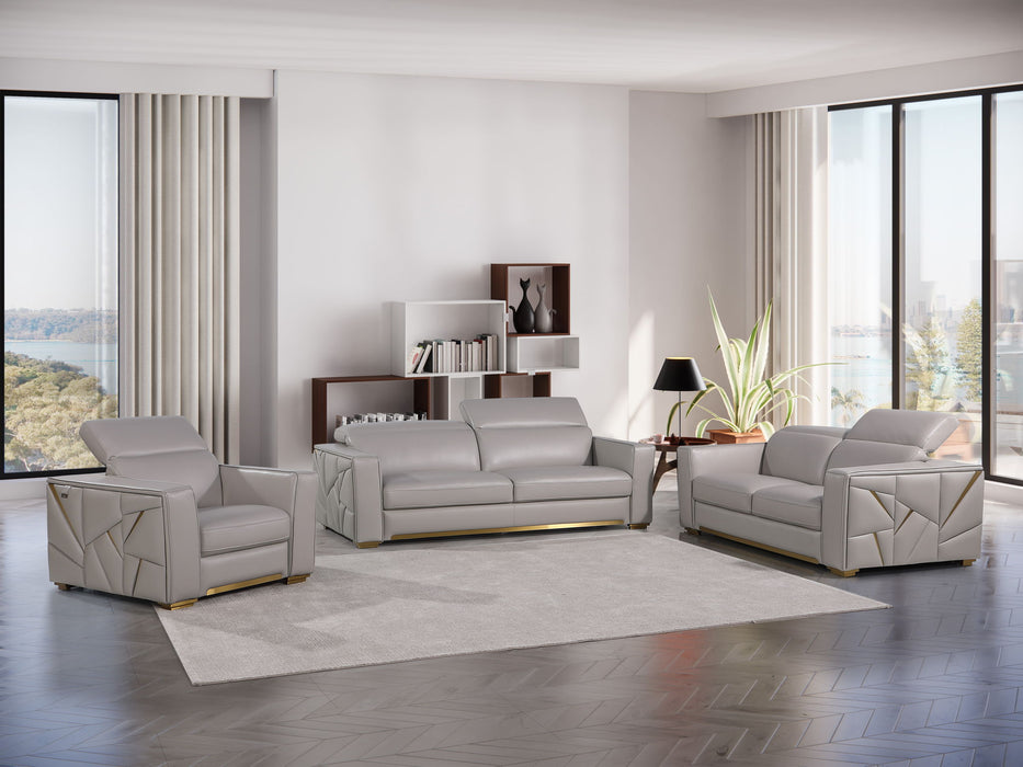 1120 - Leather Living Room Set