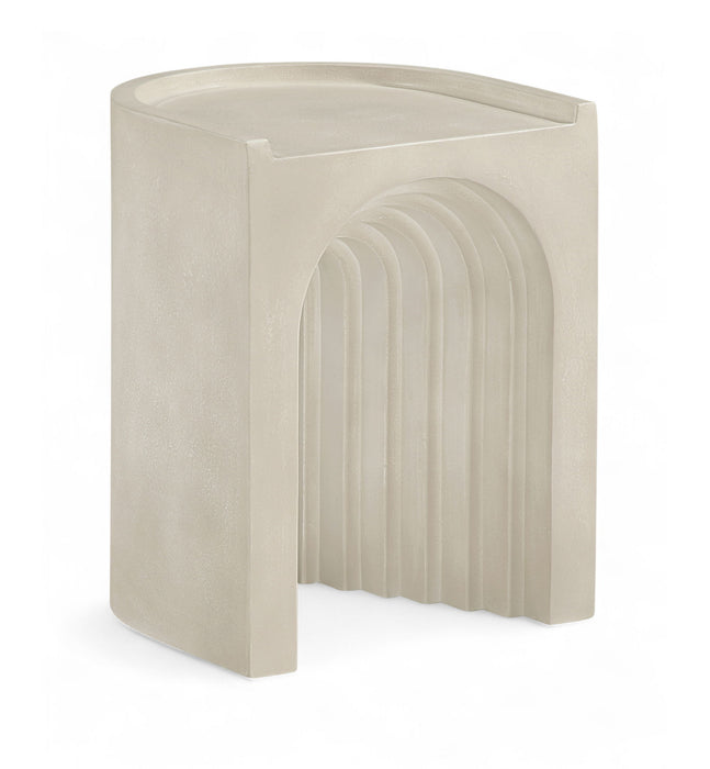 Avenda - Concrete End Table