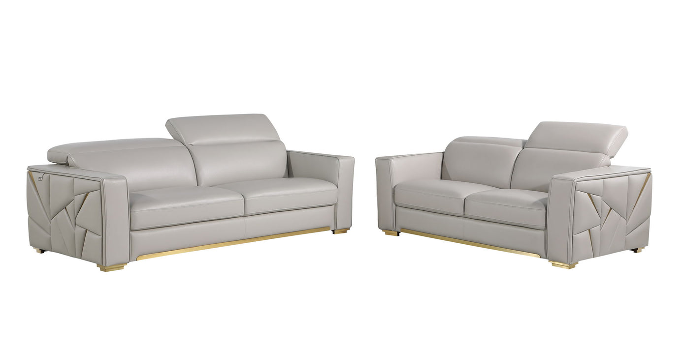 1120 - Leather Living Room Set