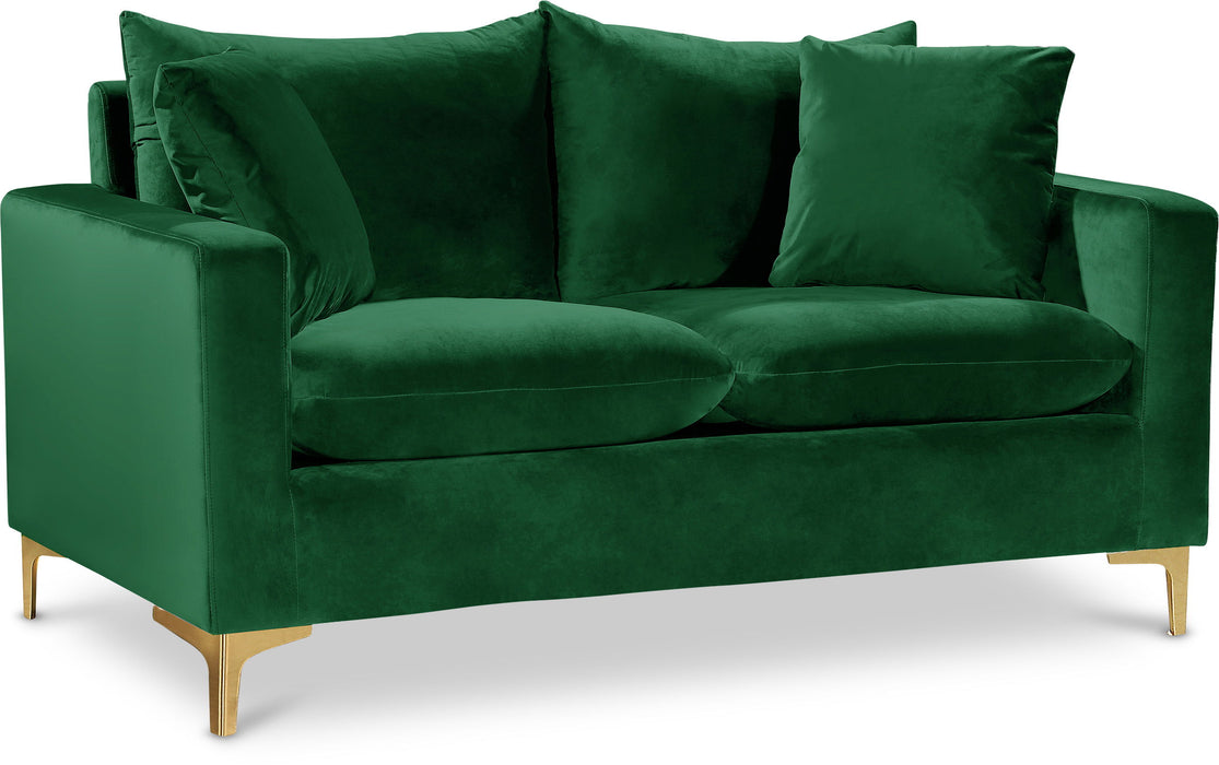 Naomi - Loveseat