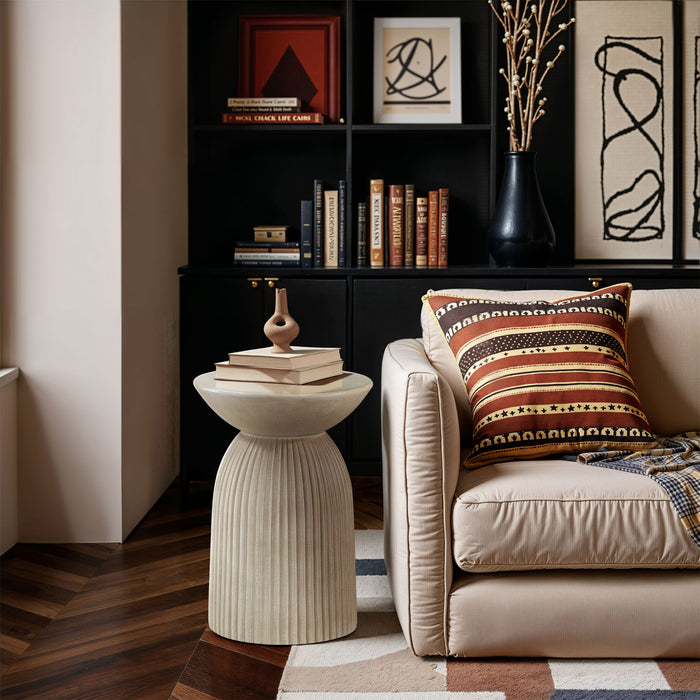 Opani - Concrete End Table