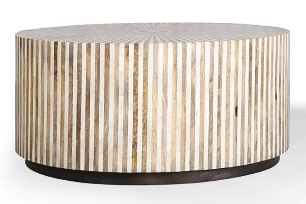 Crossings - Round Table