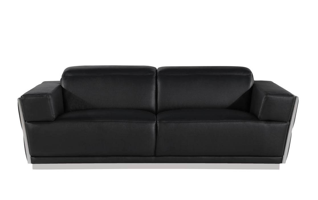 1111 - Leather Sofa