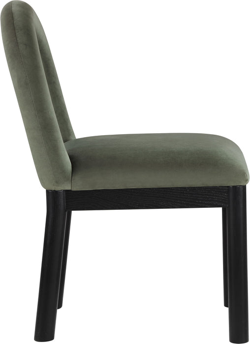 Conrad - Velvet Dining Chair With Black Legs