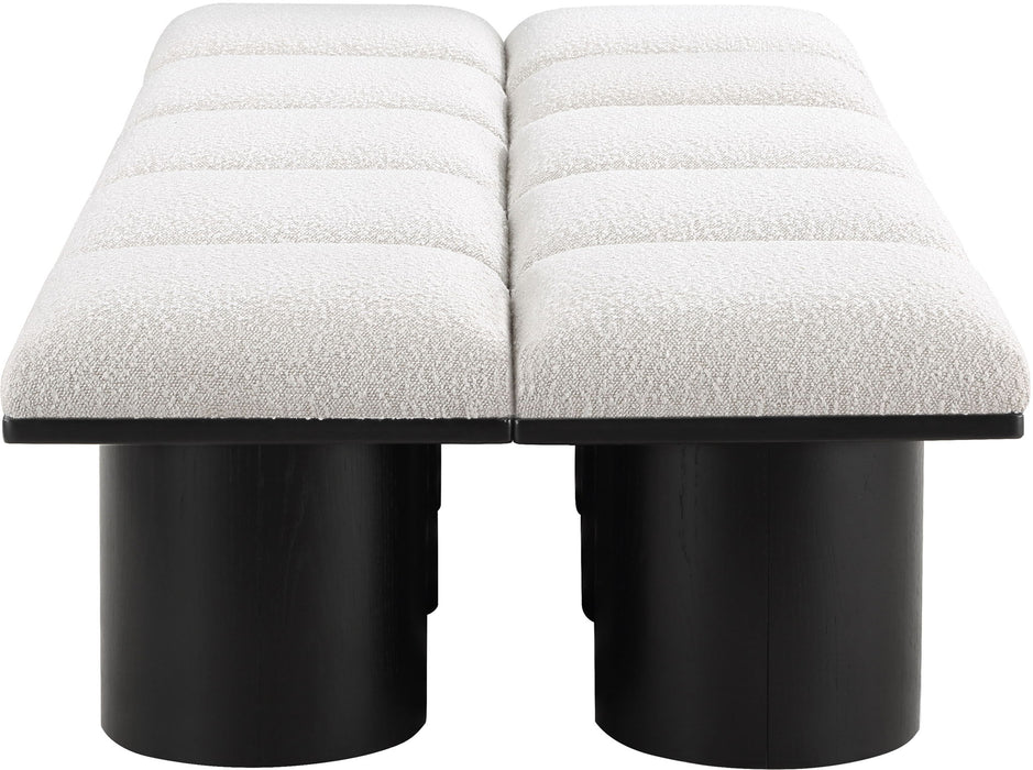 Pavilion - 10 Piece Modular Bench With Black Base