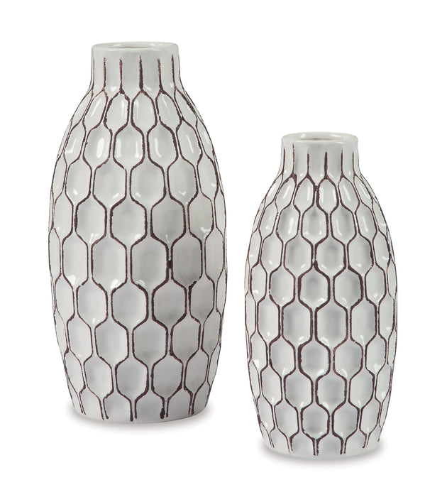 Dionna Vase Set (2/CN)