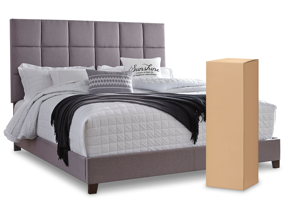 Dolante Queen Upholstered Bed with Mattress