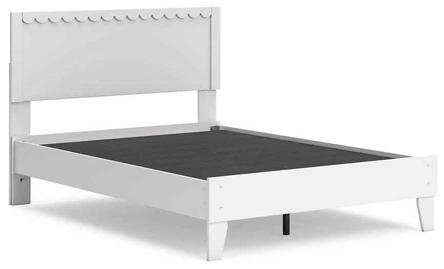 Hallityn Full Panel Platform Bed with 2 Nightstands