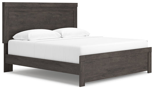 Brinxton King Panel Bed