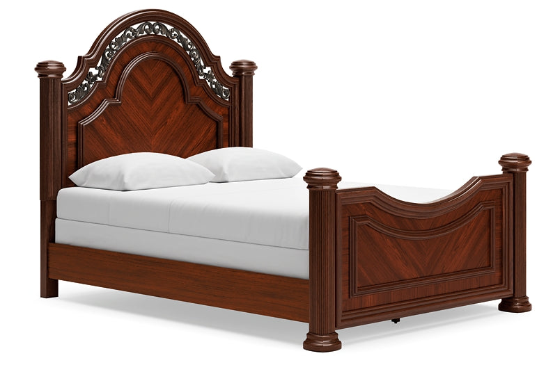 Lavinton Queen Poster Bed, Dresser, Mirror, Chest and Nightstand