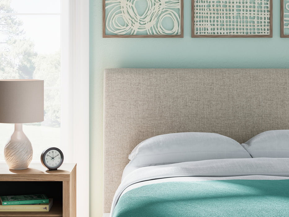 Cielden Full Upholstered Bed with Roll Slats, Dresser, Mirror and Nightstand