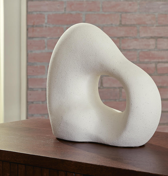 Arthrow Sculpture