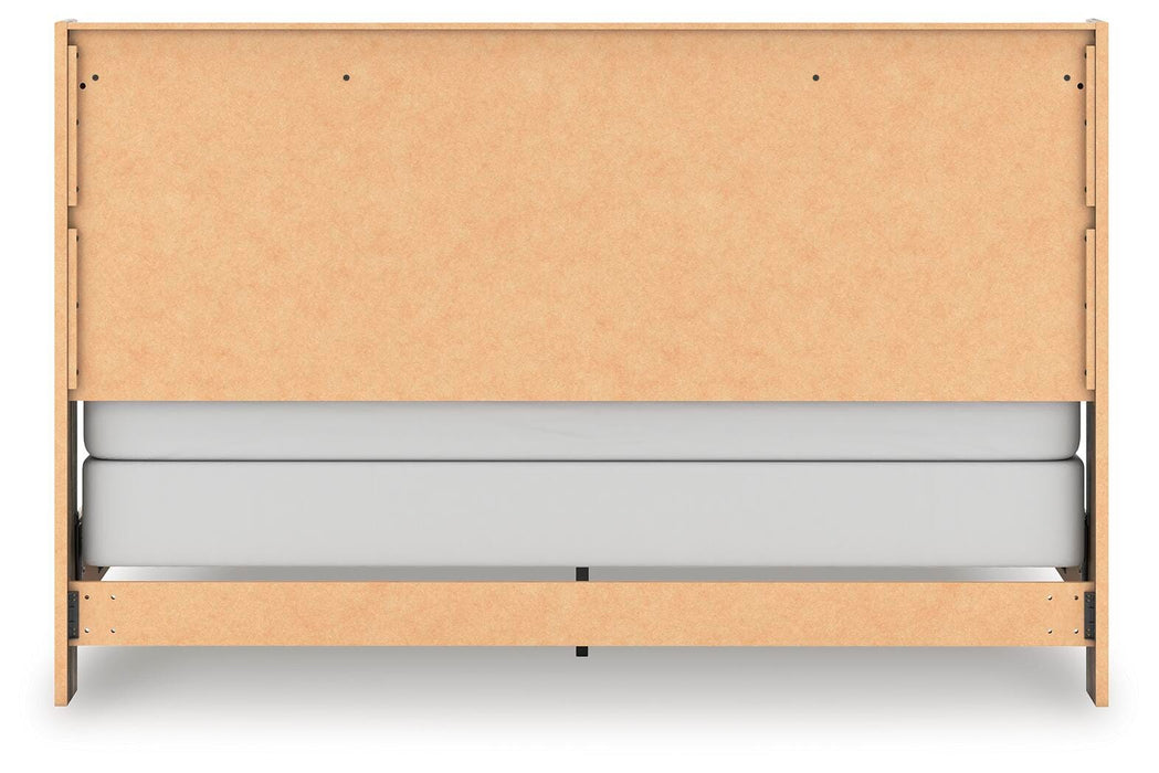 Elbrim King Panel Bed