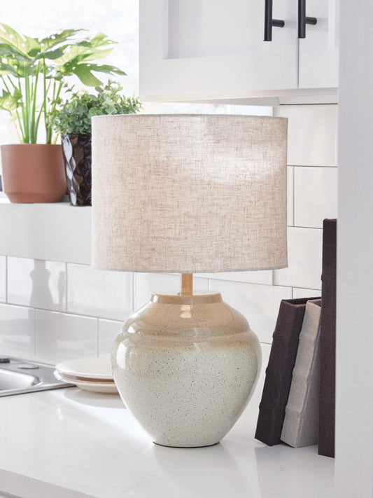 Waldish Metal Table Lamp (1/CN)