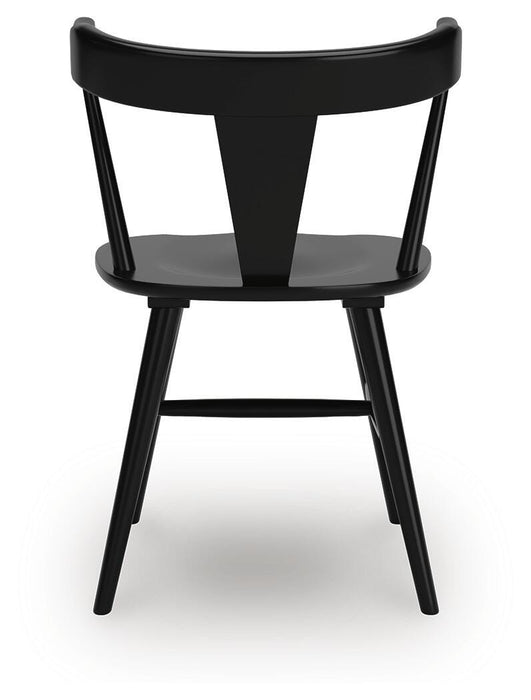 Gretlynn Dining Table and 6 Chairs