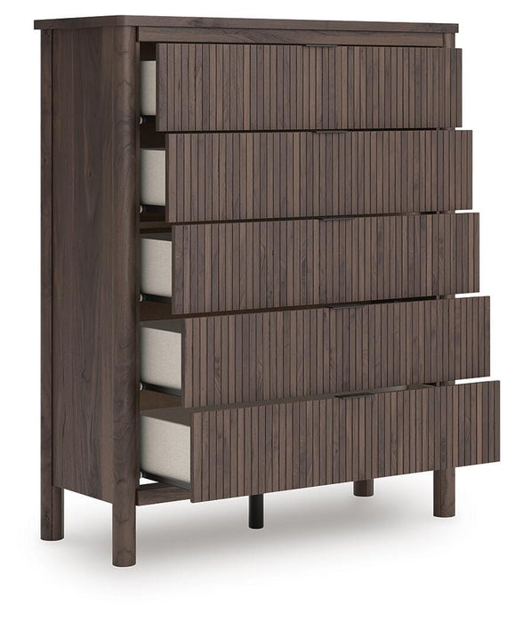 Pamytta Queen Upholstered Panel Bed, Dresser, Mirror and Nightstand