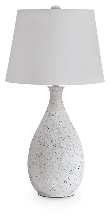 Wyattford Metal Table Lamp (1/CN)