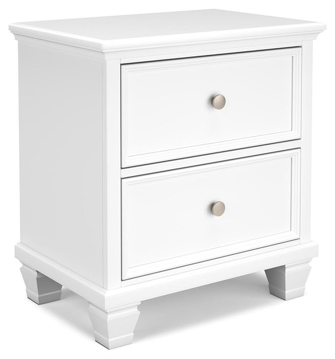 Fortman King Panel Bed with Mirrored Dresser, Chest and Nightstand