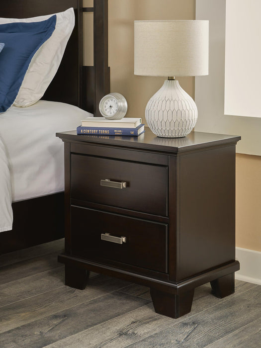 Covetown Twin Panel Bed, Dresser, Mirror, Chest and Nightstand