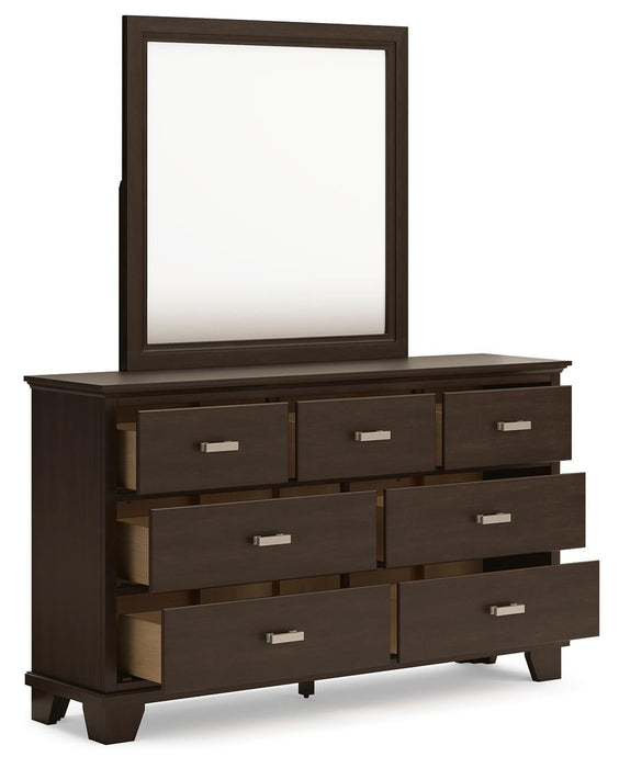 Covetown Full Panel Bed with Mirrored Dresser