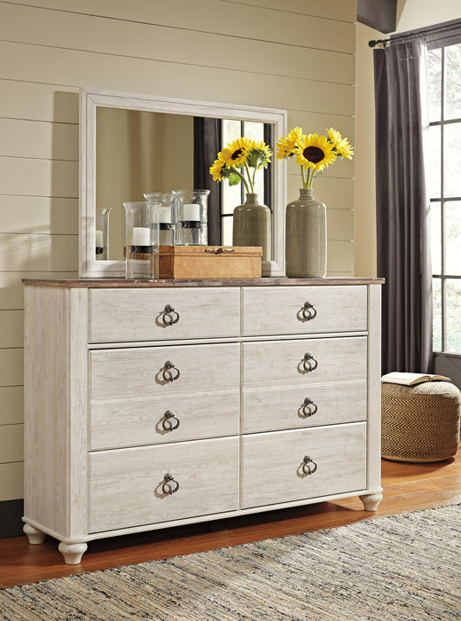 Willowton King Panel Bed with Mirrored Dresser and Nightstand