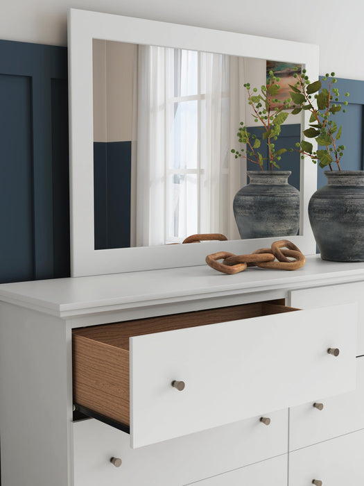 Bostwick Shoals King Panel Bed, Dresser, Mirror and Nightstand