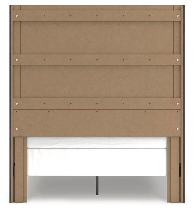 Parlayon Queen Panel Bed, Dresser and Mirror