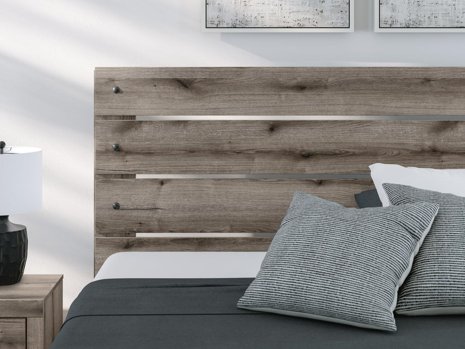 Urbanoore King Panel Bed, Dresser and Mirror