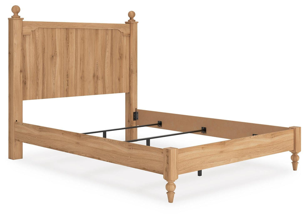 Galletyn Queen Panel Bed with Mirrored Dresser and Nightstand