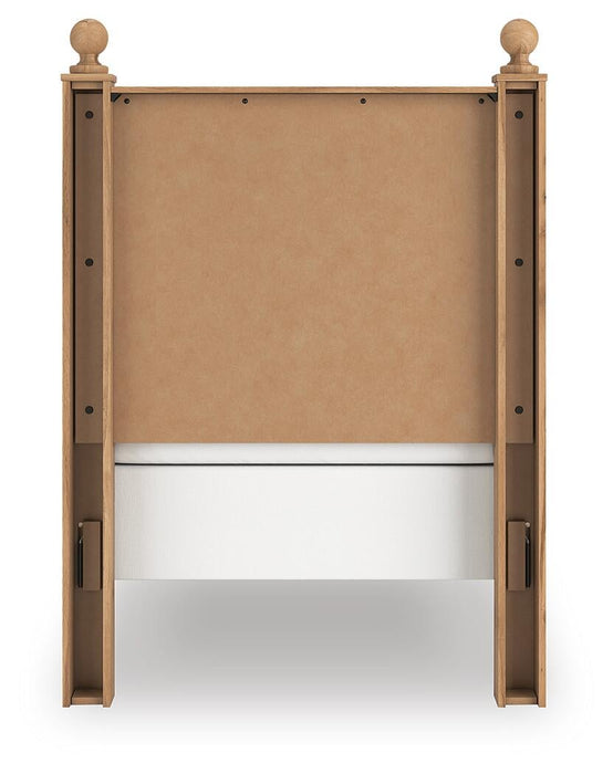 Galletyn Twin Panel Bed with Mirrored Dresser and Nightstand