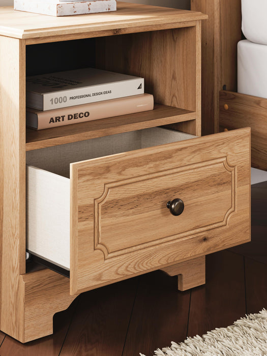 Galletyn Twin Panel Bed with Mirrored Dresser and Nightstand