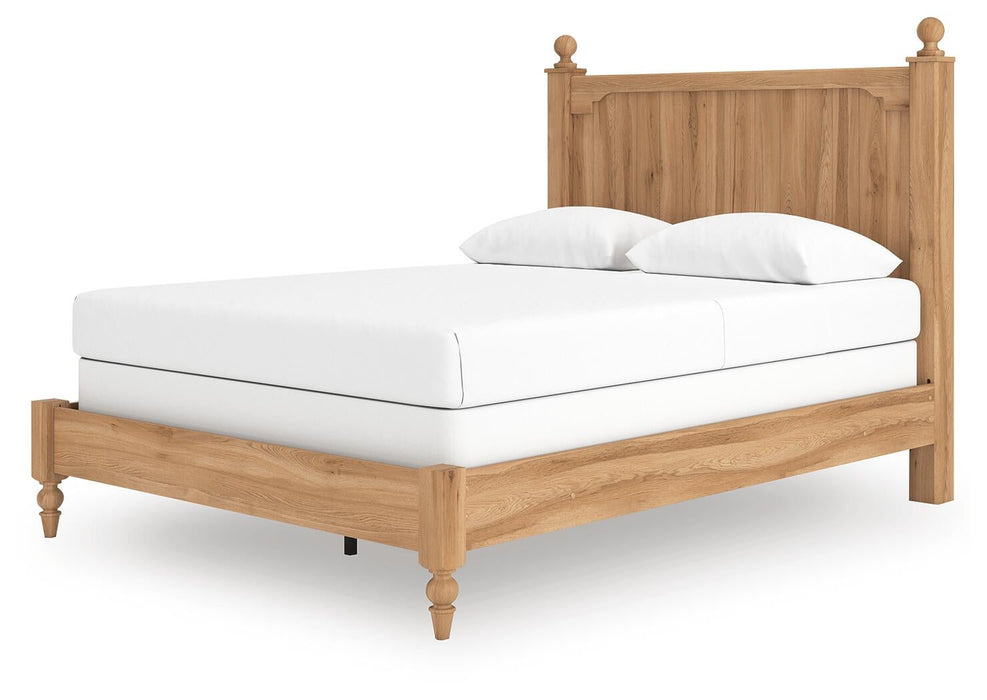 Galletyn Queen Panel Bed with Mirrored Dresser