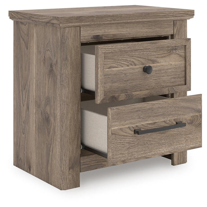 Keithland Queen Panel Bed with Mirrored Dresser and Nightstand